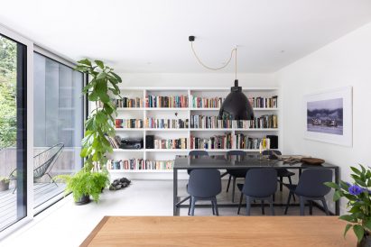 House with Two Bay Windows by D'Arcy Jones Architects