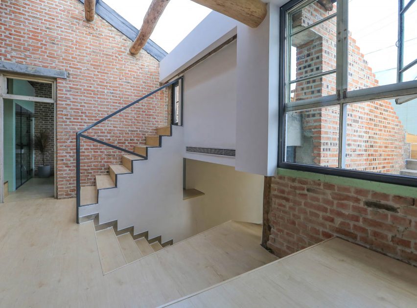 Intertwine House by Wonder Architects