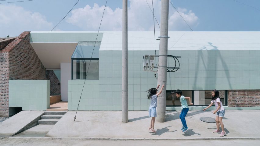 Intertwine House by Wonder Architects