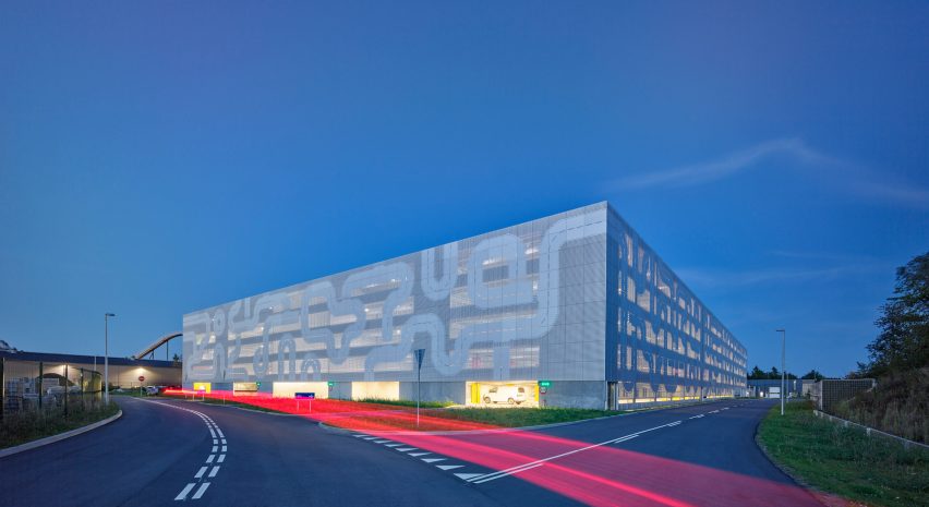 Lego car park in Billund by CEBRA 