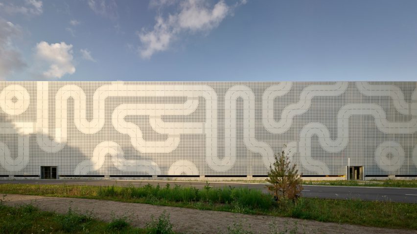 Lego car park in Billund by CEBRA 