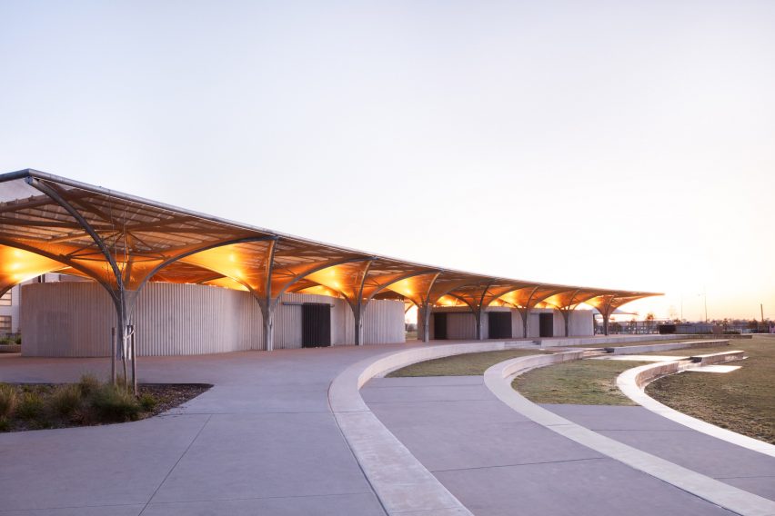 Marsden Park Pavilion by CHROFI