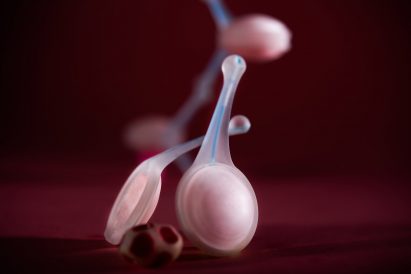 Meydan Levy 4D-prints edible fruit using cellulose and nutrient liquids