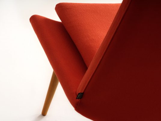 Miami 330 lounge chair by Morgan