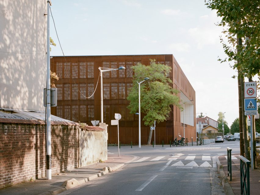 Minimum security prison in Nanterre by Local Architecture Network LAN