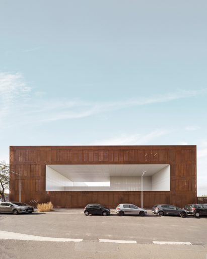 Minimum security prison in Nanterre by Local Architecture Network LAN