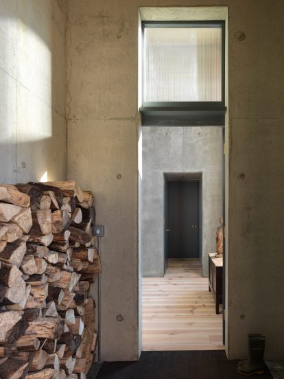 Nithurst Farm by Adam Richards in England, UK