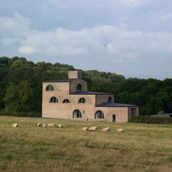 Nithurst Farm by Adam Richards in England, UK