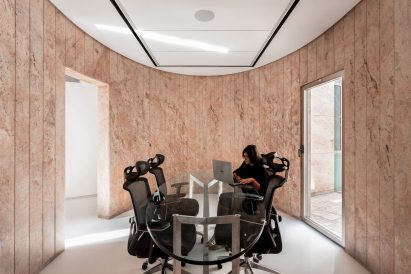 Office 543 by Charged Voids