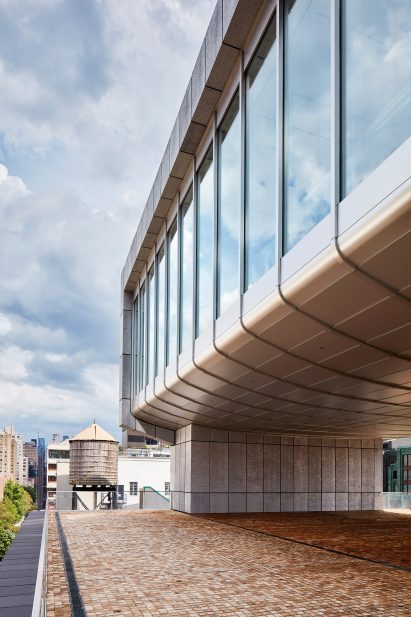 Pace Gallery by Bonetti Kozerski Architecture