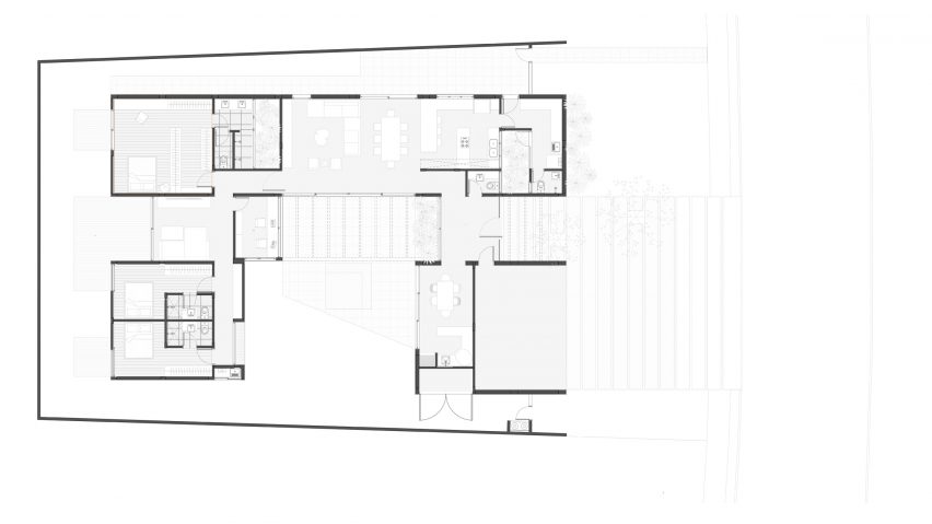 Courtyard House​ by Bernardo Richter Plan