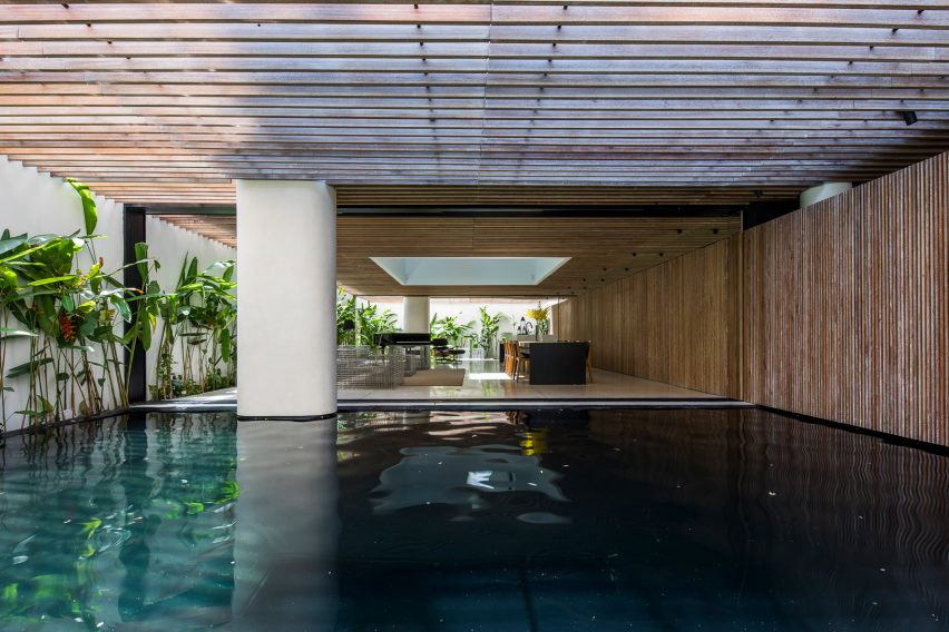 Sky House by MIA Design Studio