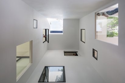 Sky House by MIA Design Studio