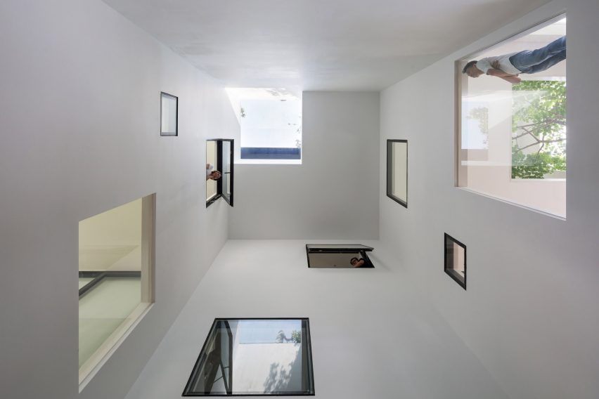 Sky House by MIA Design Studio