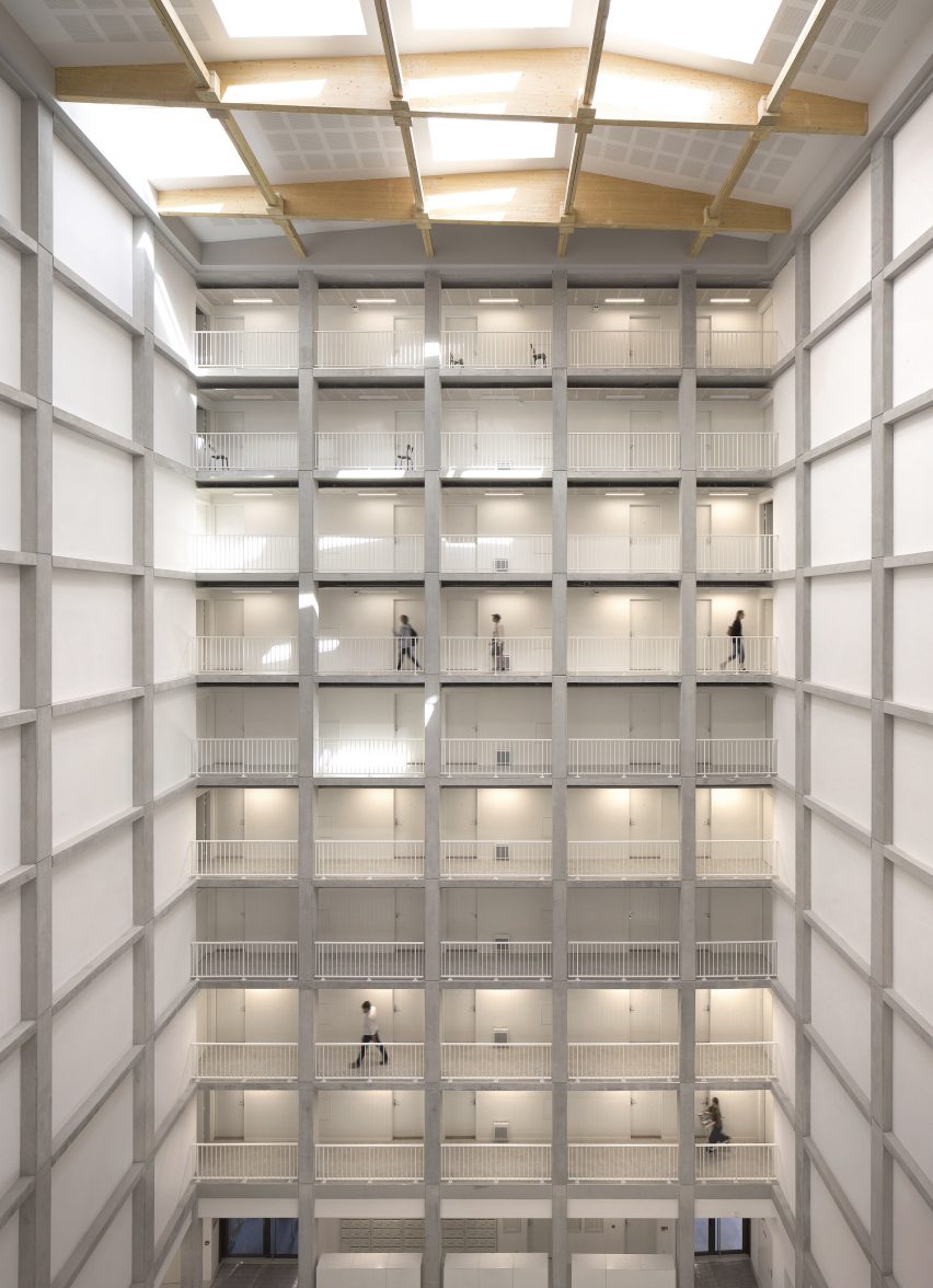 Student housing block by Atelier Villemard et Associés (AVA) in Champs-sur-Marne