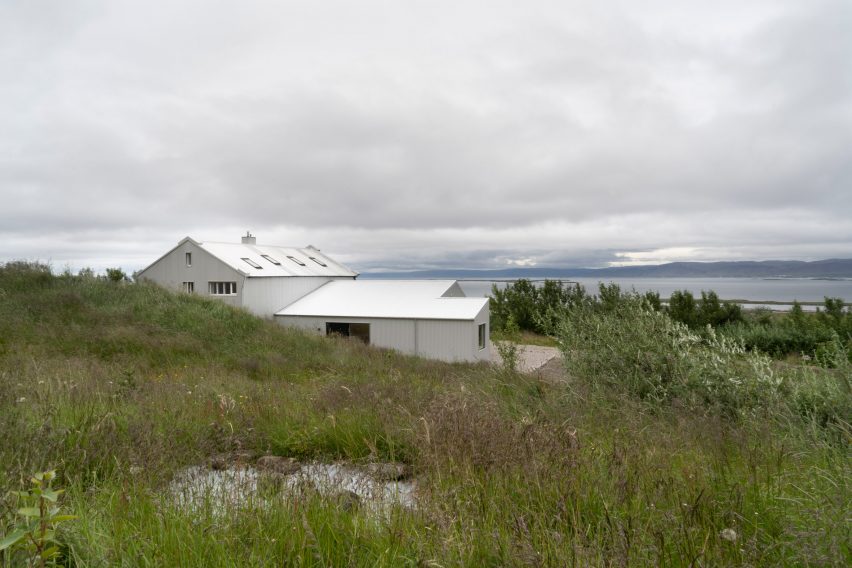 Guesthouse Nýp in Iceland by Studio Bua