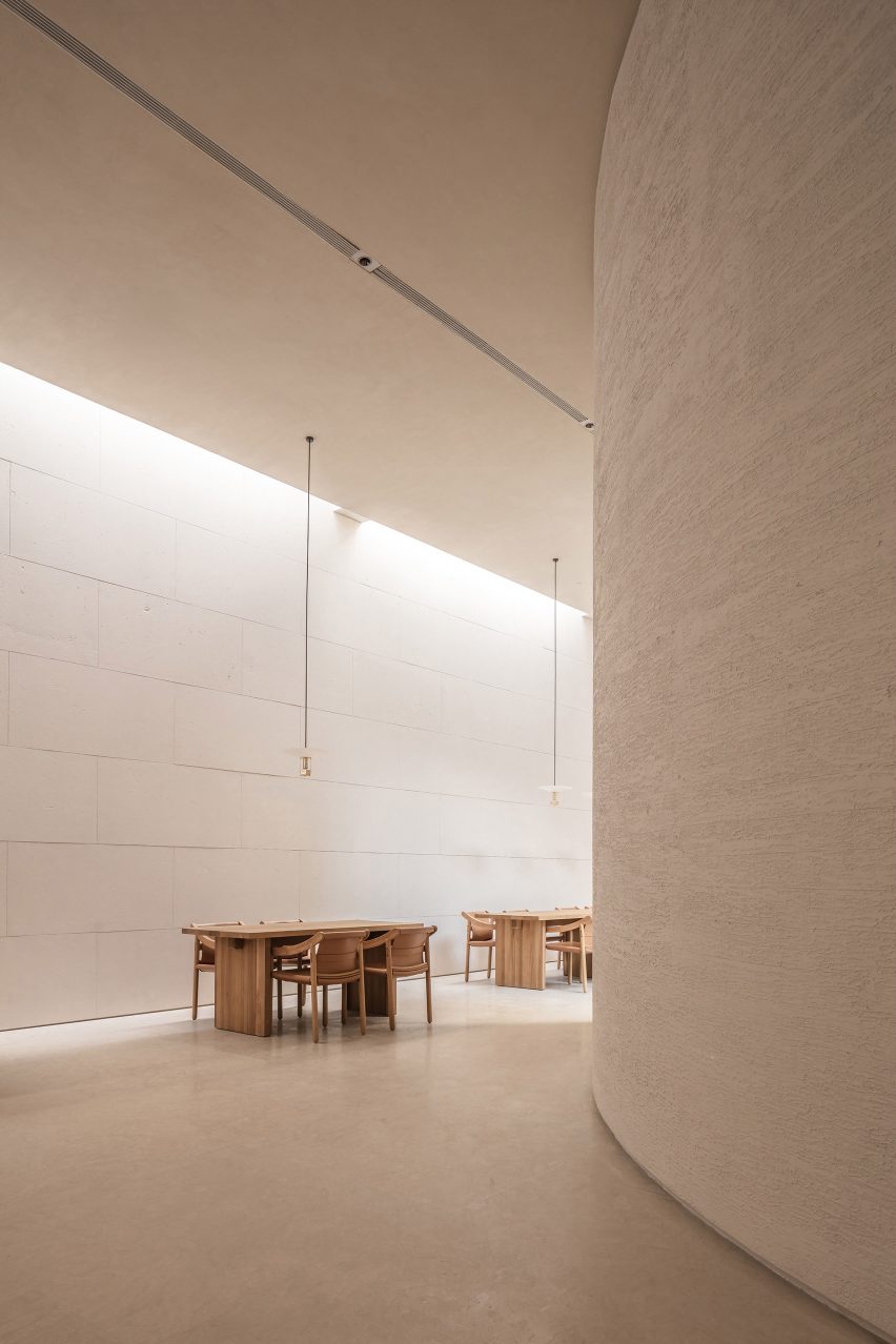 TEA Community Centre by Waterfrom Design dining space