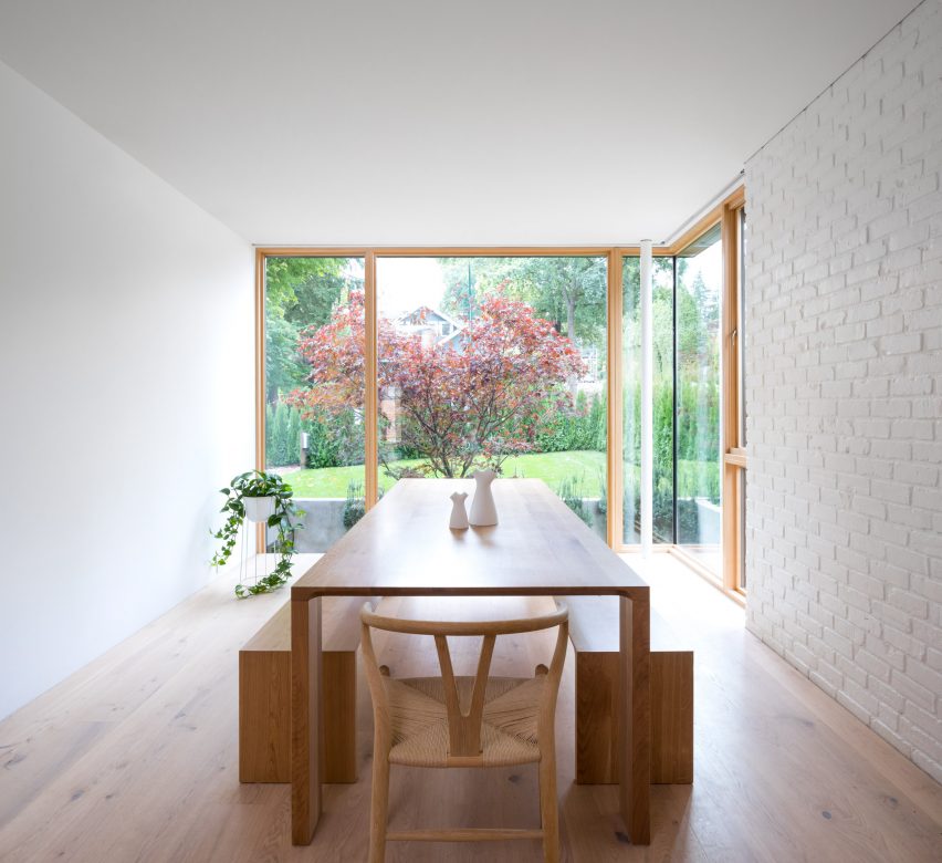 The Brick House by Campos Studio