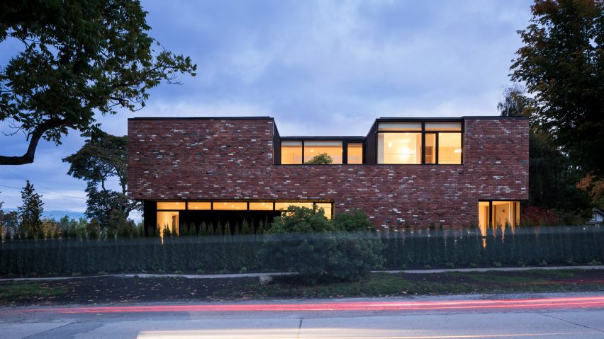 The Brick House by Campos Studio