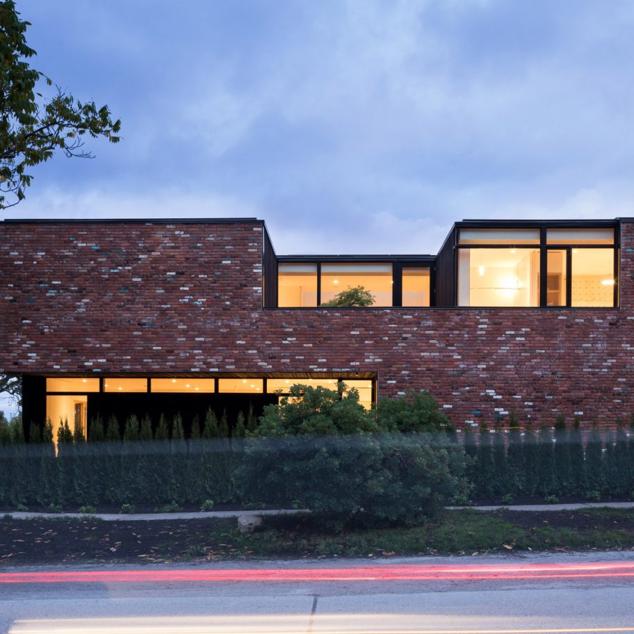 The Brick House by Campos Studio