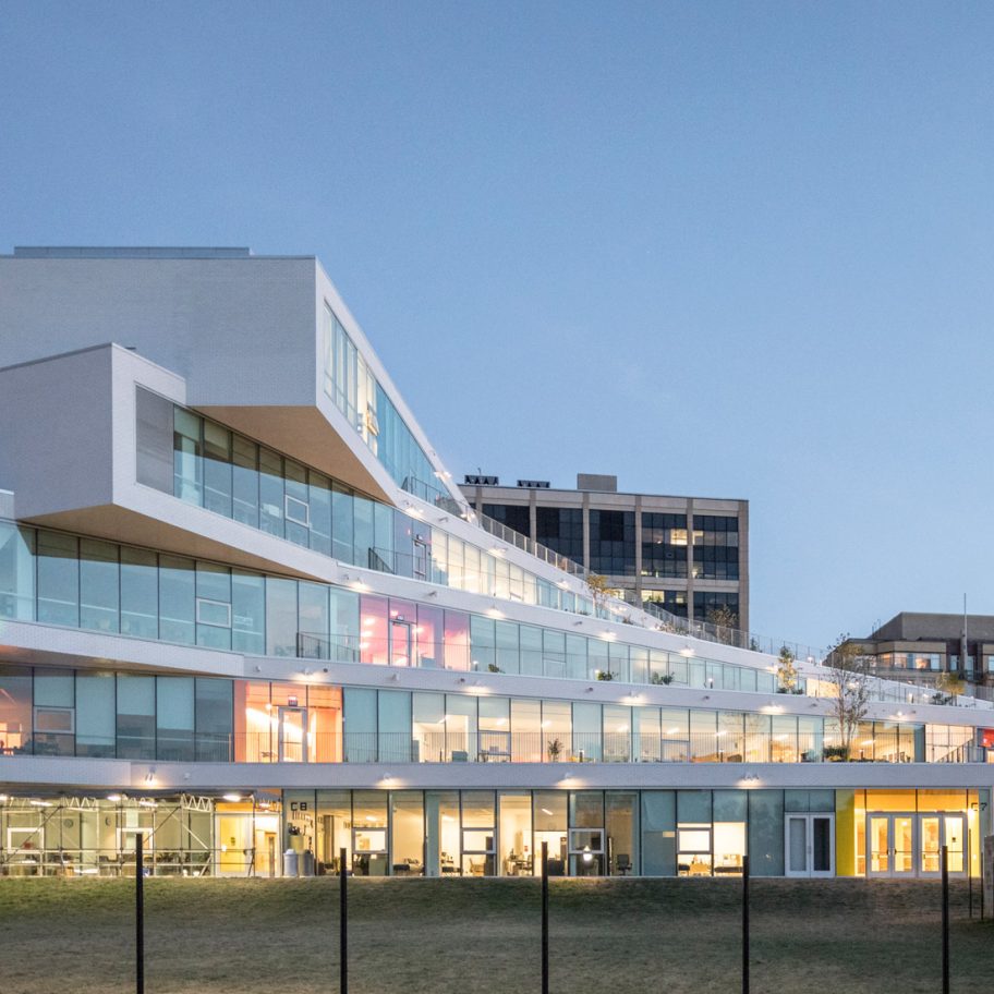 Five exciting roles on Dezeen Jobs this week including positions at BIG and The Met