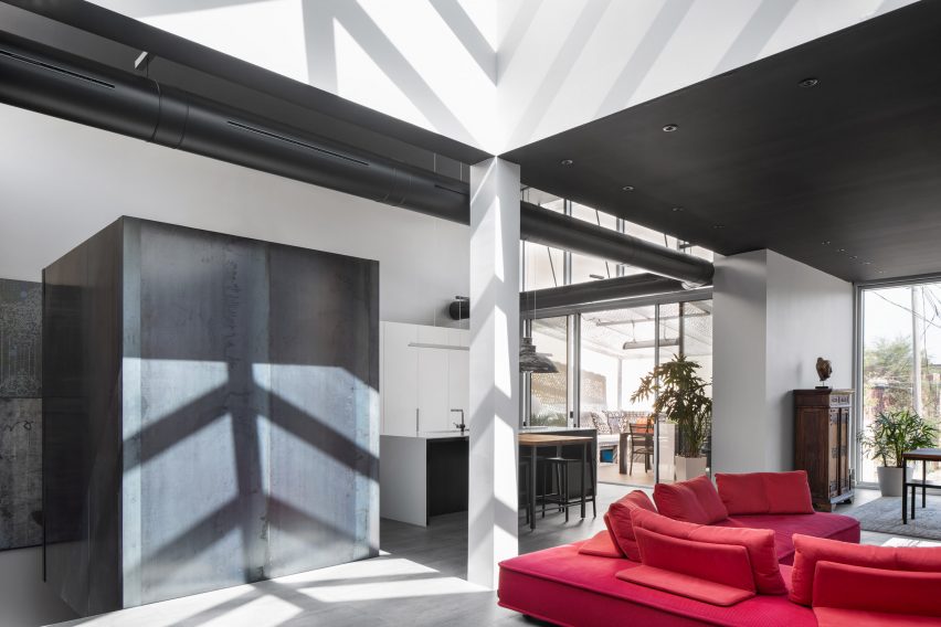 Van Horne by Paul Bernier Architecte
