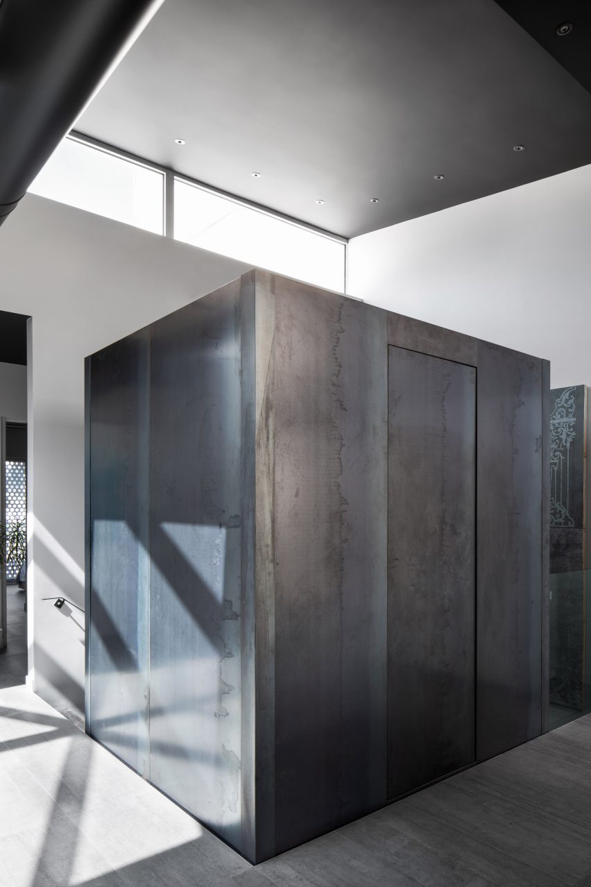 Van Horne by Paul Bernier Architecte