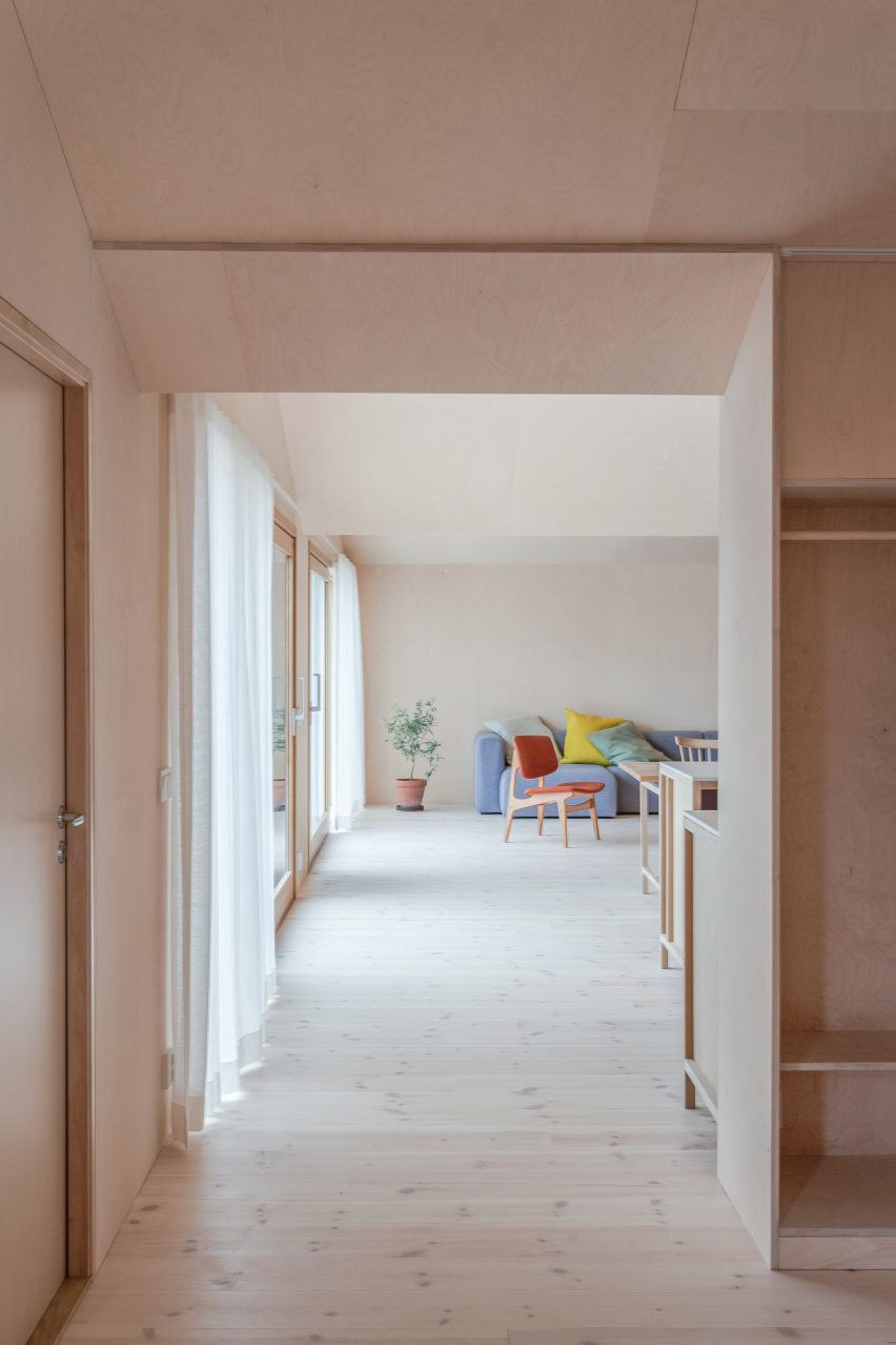 Villa Vassdal by Studio Holmber