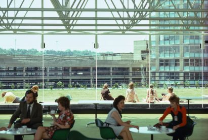 Willis Faber & Dumas building by Foster Associates – Norman Foster and Micheal Hopkins