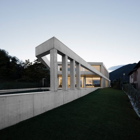Concrete Villa Comano by DF-DC