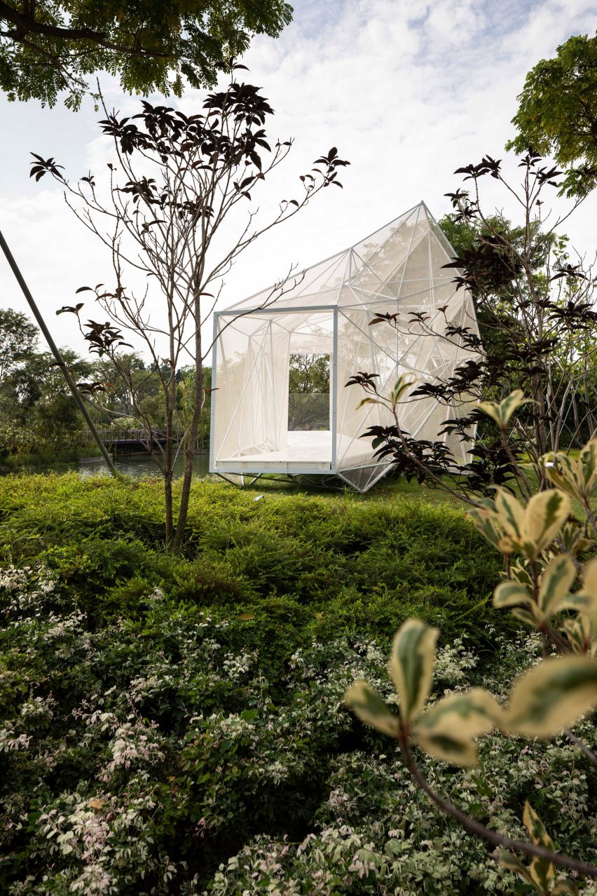Airmesh Pavilion by AIRLAB in Singapore