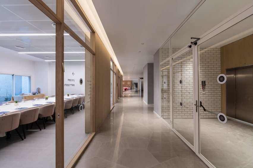 Bayit Balev by Studio Amit