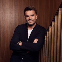 Bjarke Ingels meets Brazil's president Jair Bolsonaro to "change the face of tourism in Brazil"