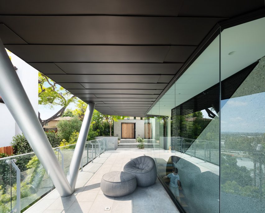 Clive Wilkinson West Los Angeles Residence