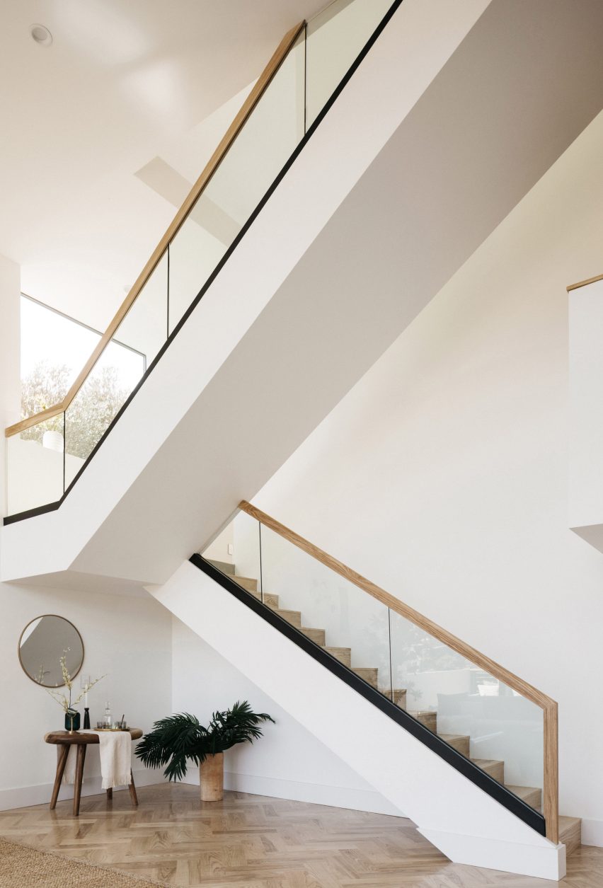 Echo House by Aaron Neubert Architects