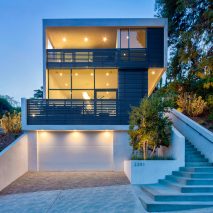 Echo House by Aaron Neubert Architects