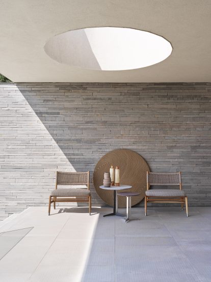 Antonio Citterio designs outdoor furniture collection for Flexform