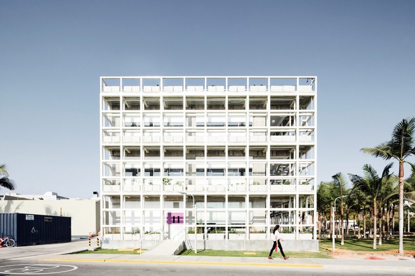 Gastronomy and Hospitality School by 51-1