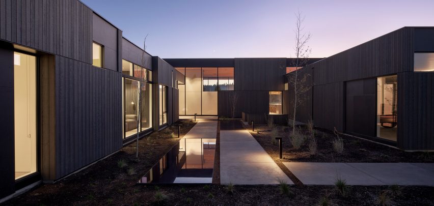High Desert Residence by Hacker Architects