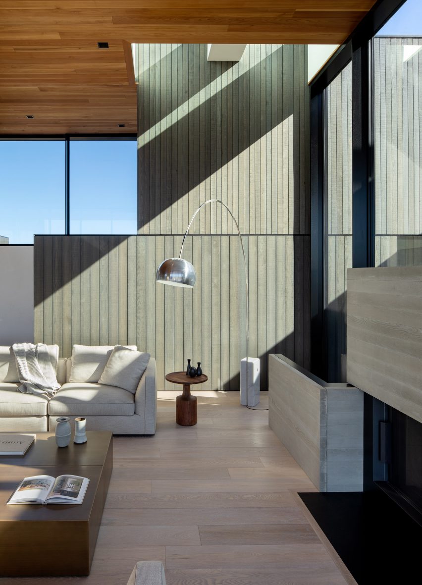 High Desert Residence by Hacker Architects