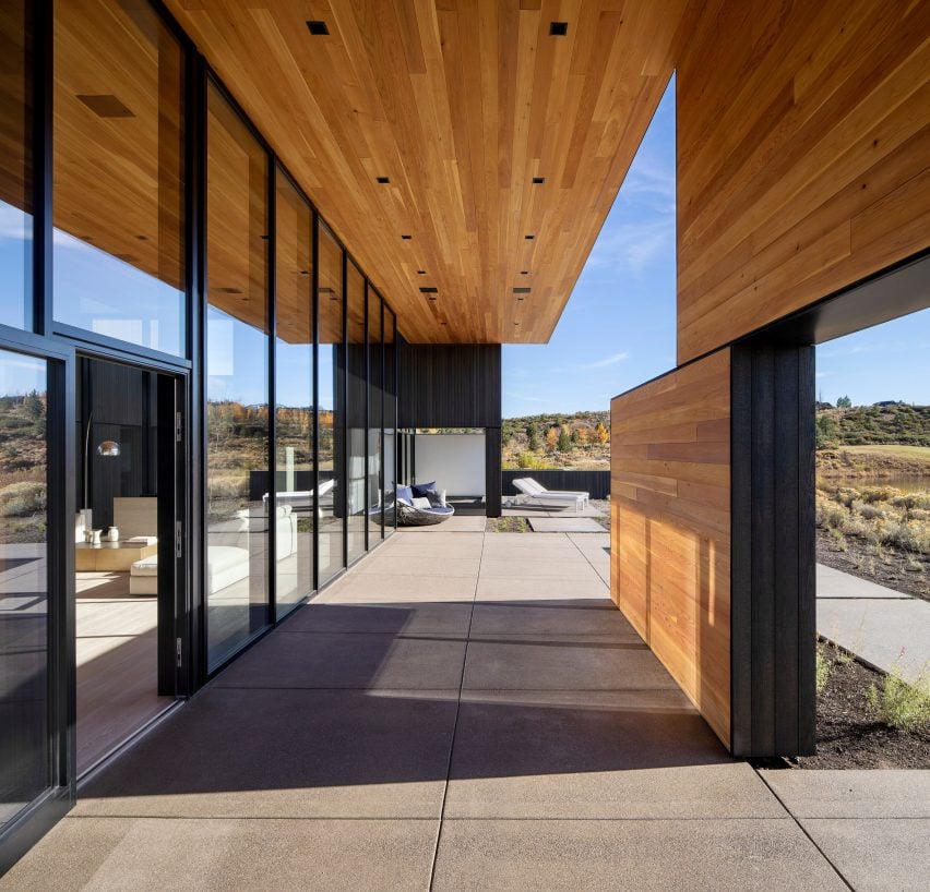 High Desert Residence by Hacker Architects