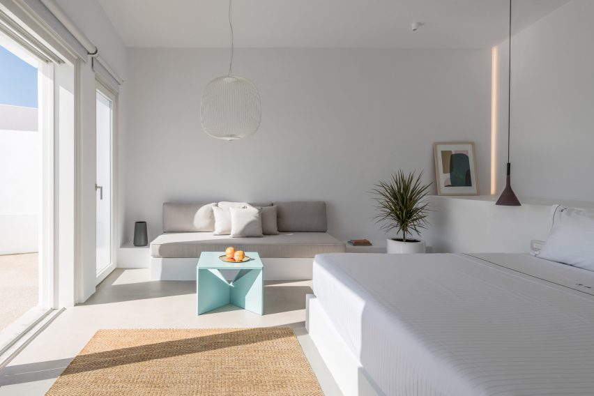 Saint Hotel in Santorini by Kapsimalis Architects
