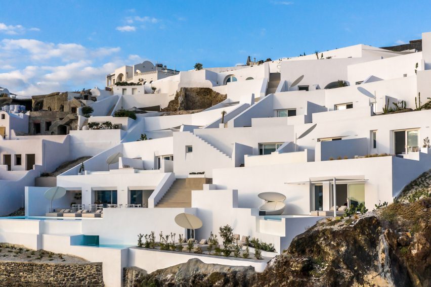 Saint Hotel in Santorini by Kapsimalis Architects