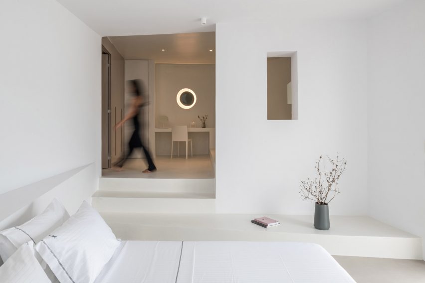 Saint Hotel in Santorini by Kapsimalis Architects