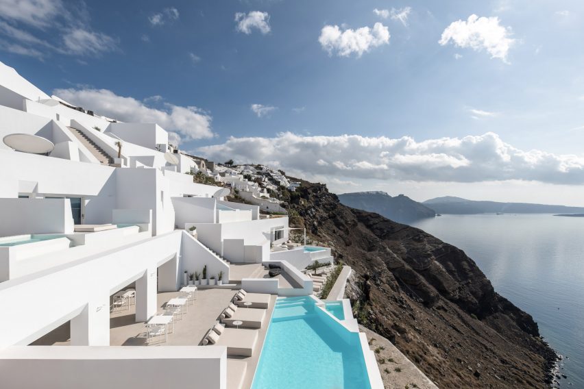 Saint Hotel in Santorini by Kapsimalis Architects