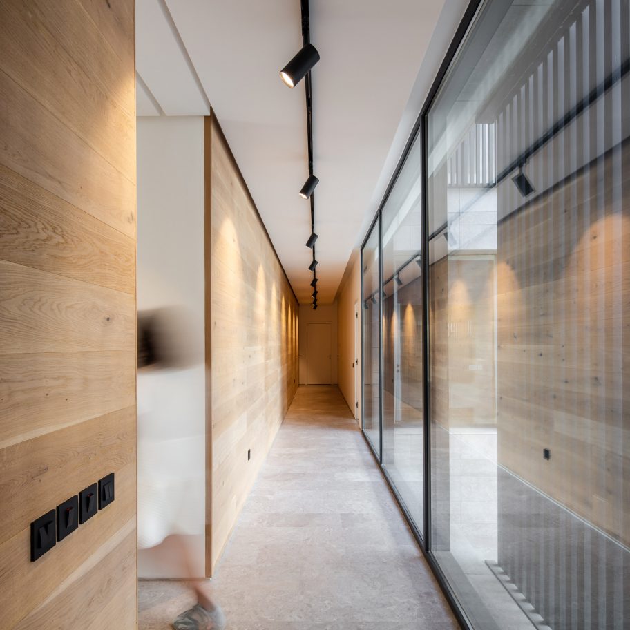 House in Mishref by Studio Toggle
