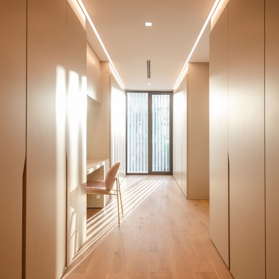 House in Mishref by Studio Toggle