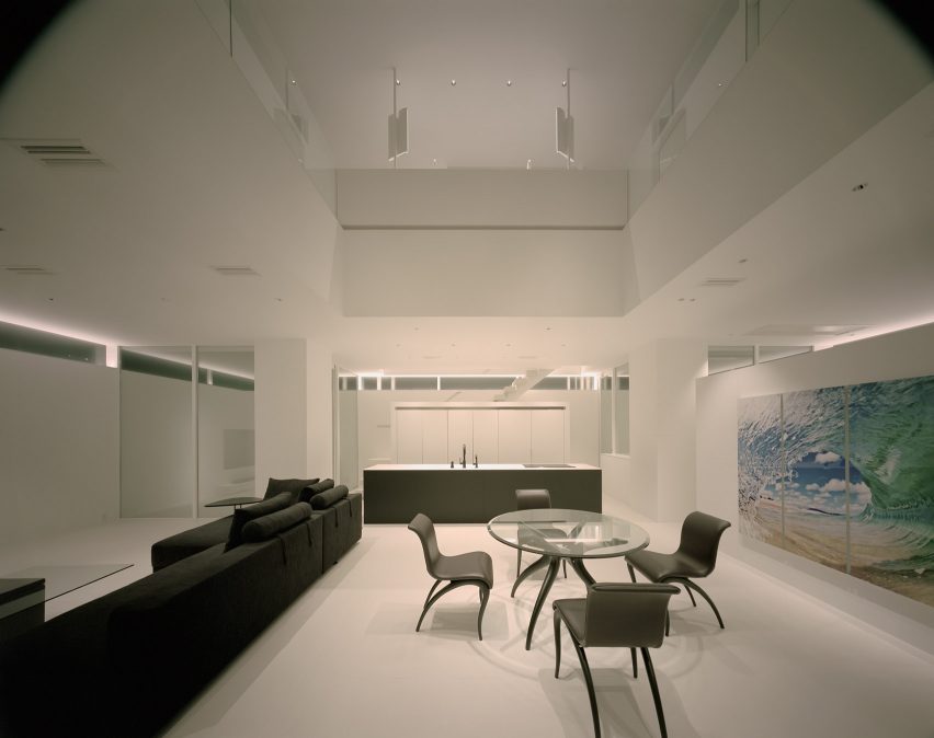 House in Takamatsu by Fujiwaramuro Architects