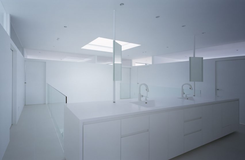House in Takamatsu by Fujiwaramuro Architects