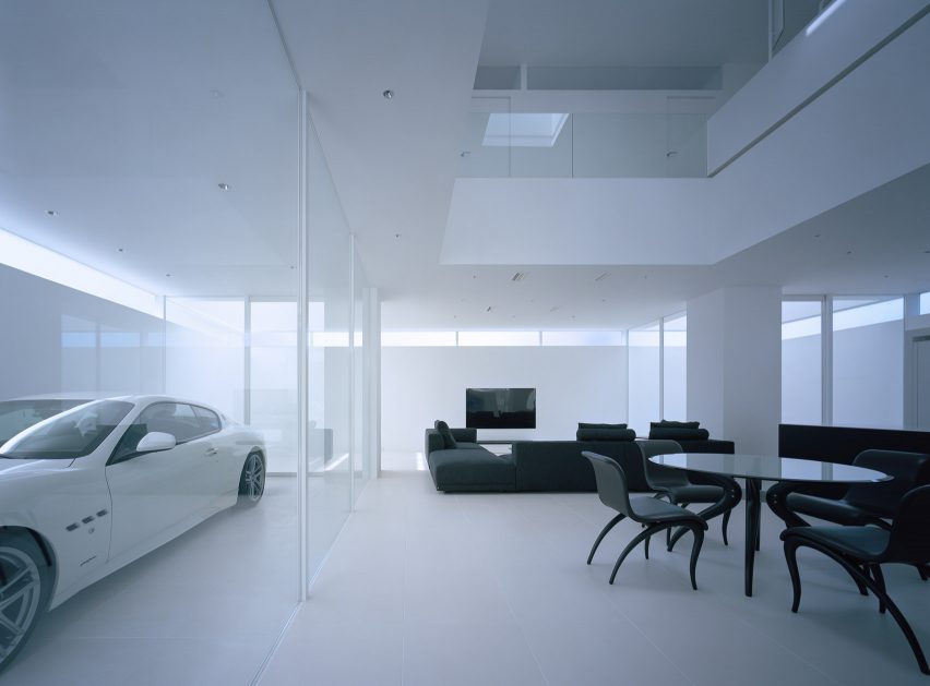 House in Takamatsu by Fujiwaramuro Architects